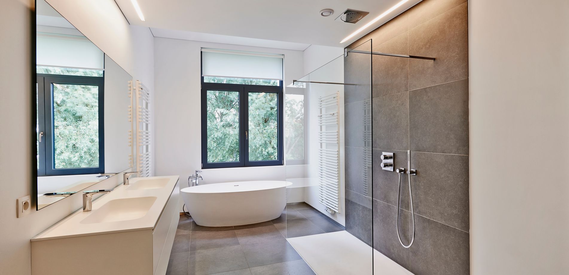 modern bathoom remodel